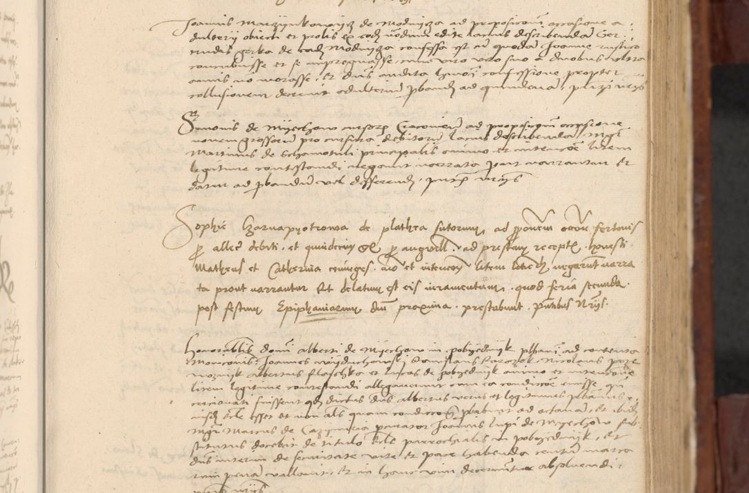 Zdjęcie nr 292 dla obiektu archiwalnego: In nomine Domini. Amen. Sub anno eiusdem Domini millesimo quingentesimo vigesimo, indicione octava, pontificatus sanctissimi in Christo patris et domini nostri domini Leonis divina providencia pape decimi moderni anno ad 19 Marcii durante septimo, acta actorum coram venerabili viro domino Thoma Rosznowski canonico et officiali generali Cracoviensi felicibus, sideribus continuantur atque exordium capiunt et Dii faveant ceptis