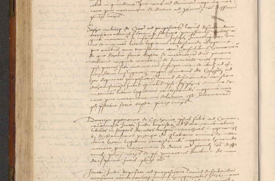 Zdjęcie nr 411 dla obiektu archiwalnego: In nomine Domini. Amen. Sub anno eiusdem Domini millesimo quingentesimo vigesimo, indicione octava, pontificatus sanctissimi in Christo patris et domini nostri domini Leonis divina providencia pape decimi moderni anno ad 19 Marcii durante septimo, acta actorum coram venerabili viro domino Thoma Rosznowski canonico et officiali generali Cracoviensi felicibus, sideribus continuantur atque exordium capiunt et Dii faveant ceptis
