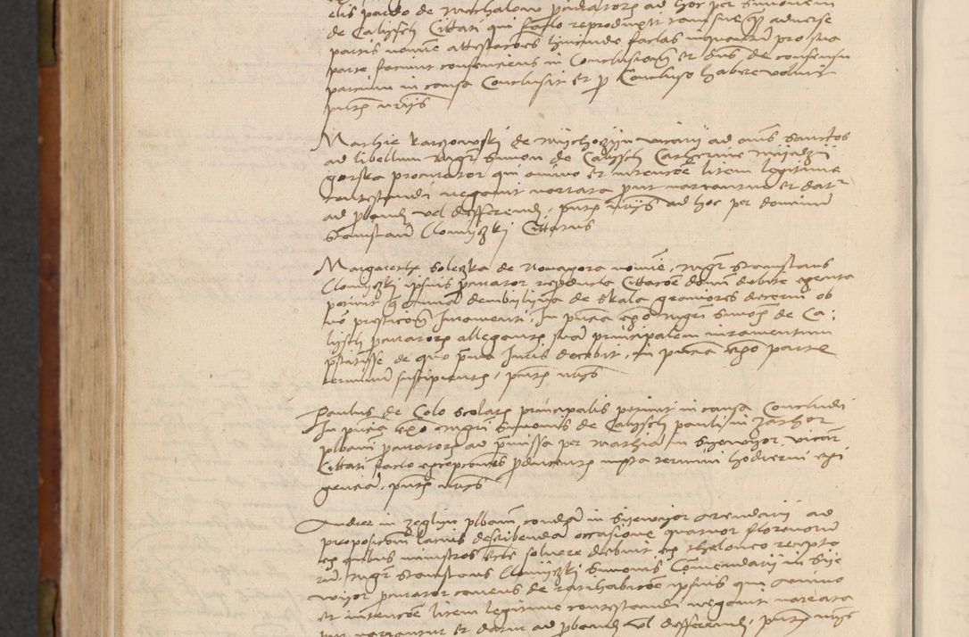 Zdjęcie nr 559 dla obiektu archiwalnego: In nomine Domini. Amen. Sub anno eiusdem Domini millesimo quingentesimo vigesimo, indicione octava, pontificatus sanctissimi in Christo patris et domini nostri domini Leonis divina providencia pape decimi moderni anno ad 19 Marcii durante septimo, acta actorum coram venerabili viro domino Thoma Rosznowski canonico et officiali generali Cracoviensi felicibus, sideribus continuantur atque exordium capiunt et Dii faveant ceptis