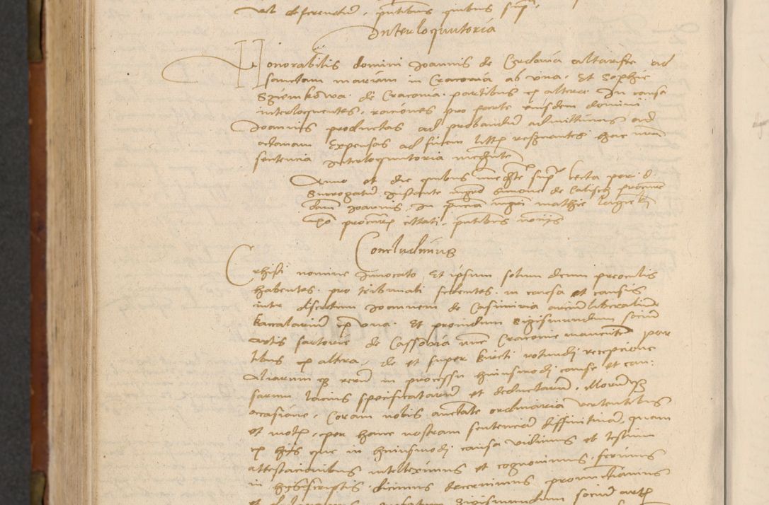 Zdjęcie nr 557 dla obiektu archiwalnego: In nomine Domini. Amen. Sub anno eiusdem Domini millesimo quingentesimo vigesimo, indicione octava, pontificatus sanctissimi in Christo patris et domini nostri domini Leonis divina providencia pape decimi moderni anno ad 19 Marcii durante septimo, acta actorum coram venerabili viro domino Thoma Rosznowski canonico et officiali generali Cracoviensi felicibus, sideribus continuantur atque exordium capiunt et Dii faveant ceptis