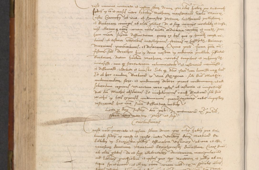 Zdjęcie nr 755 dla obiektu archiwalnego: In nomine Domini. Amen. Sub anno eiusdem Domini millesimo quingentesimo vigesimo, indicione octava, pontificatus sanctissimi in Christo patris et domini nostri domini Leonis divina providencia pape decimi moderni anno ad 19 Marcii durante septimo, acta actorum coram venerabili viro domino Thoma Rosznowski canonico et officiali generali Cracoviensi felicibus, sideribus continuantur atque exordium capiunt et Dii faveant ceptis