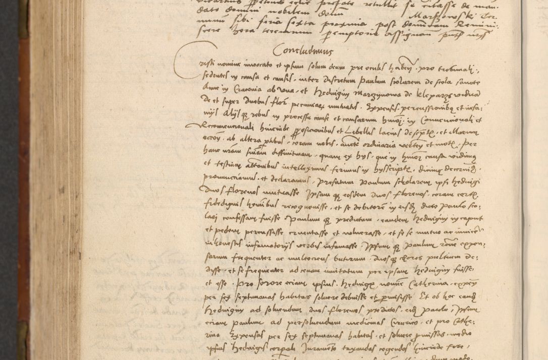 Zdjęcie nr 701 dla obiektu archiwalnego: In nomine Domini. Amen. Sub anno eiusdem Domini millesimo quingentesimo vigesimo, indicione octava, pontificatus sanctissimi in Christo patris et domini nostri domini Leonis divina providencia pape decimi moderni anno ad 19 Marcii durante septimo, acta actorum coram venerabili viro domino Thoma Rosznowski canonico et officiali generali Cracoviensi felicibus, sideribus continuantur atque exordium capiunt et Dii faveant ceptis
