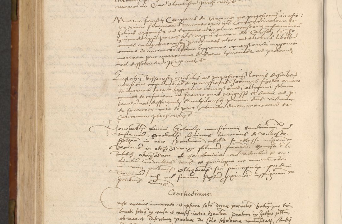 Zdjęcie nr 623 dla obiektu archiwalnego: In nomine Domini. Amen. Sub anno eiusdem Domini millesimo quingentesimo vigesimo, indicione octava, pontificatus sanctissimi in Christo patris et domini nostri domini Leonis divina providencia pape decimi moderni anno ad 19 Marcii durante septimo, acta actorum coram venerabili viro domino Thoma Rosznowski canonico et officiali generali Cracoviensi felicibus, sideribus continuantur atque exordium capiunt et Dii faveant ceptis