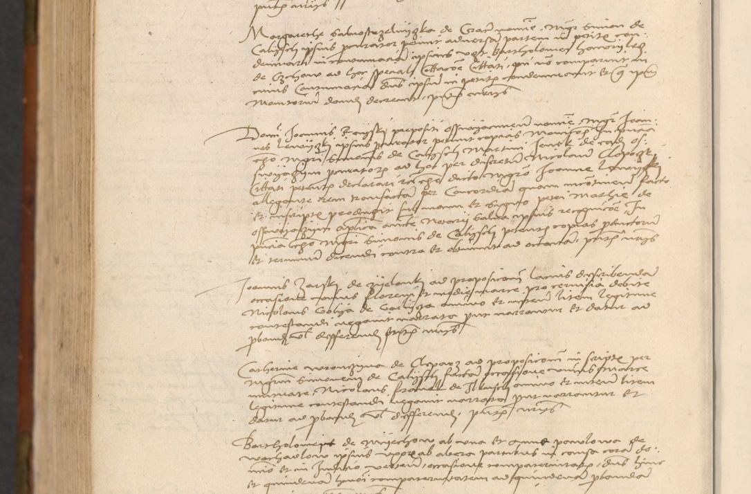 Zdjęcie nr 877 dla obiektu archiwalnego: In nomine Domini. Amen. Sub anno eiusdem Domini millesimo quingentesimo vigesimo, indicione octava, pontificatus sanctissimi in Christo patris et domini nostri domini Leonis divina providencia pape decimi moderni anno ad 19 Marcii durante septimo, acta actorum coram venerabili viro domino Thoma Rosznowski canonico et officiali generali Cracoviensi felicibus, sideribus continuantur atque exordium capiunt et Dii faveant ceptis
