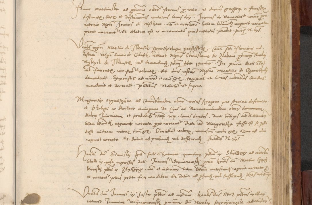 Zdjęcie nr 822 dla obiektu archiwalnego: In nomine Domini. Amen. Sub anno eiusdem Domini millesimo quingentesimo vigesimo, indicione octava, pontificatus sanctissimi in Christo patris et domini nostri domini Leonis divina providencia pape decimi moderni anno ad 19 Marcii durante septimo, acta actorum coram venerabili viro domino Thoma Rosznowski canonico et officiali generali Cracoviensi felicibus, sideribus continuantur atque exordium capiunt et Dii faveant ceptis
