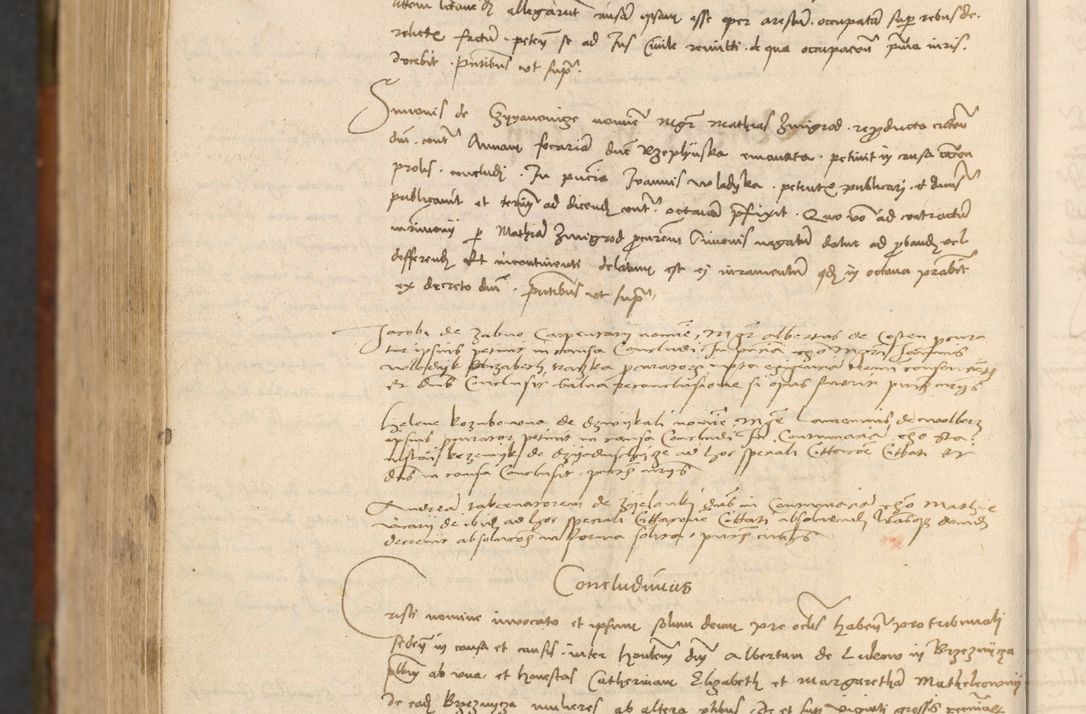 Zdjęcie nr 1105 dla obiektu archiwalnego: In nomine Domini. Amen. Sub anno eiusdem Domini millesimo quingentesimo vigesimo, indicione octava, pontificatus sanctissimi in Christo patris et domini nostri domini Leonis divina providencia pape decimi moderni anno ad 19 Marcii durante septimo, acta actorum coram venerabili viro domino Thoma Rosznowski canonico et officiali generali Cracoviensi felicibus, sideribus continuantur atque exordium capiunt et Dii faveant ceptis