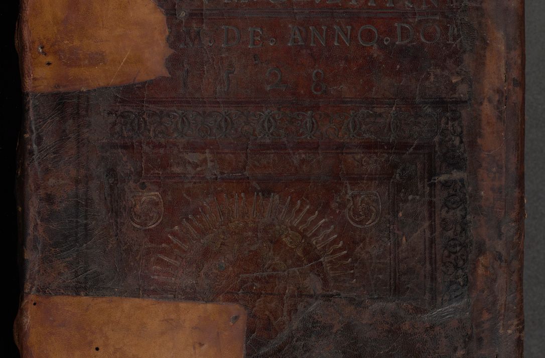 Zdjęcie nr 1 dla obiektu archiwalnego: INRI. Acta actorum, obligacionum et sentenciarum tam interlocutoriarum quam diffinitivarum coram reverendo patre ac egregio viro domino Jacobo Erciss[o]wski decretorum doctorem, canonico et officiali generali Cracoviensi ad annum Domini 1528, indicionem primam, pontificatus sanctissimi in Christo patris et domini domini Clementis divina probidendcia pape seprtimi, annum quintum, per Stanislaum de Mordi legalem consistorii notarium omine felici inchoantur