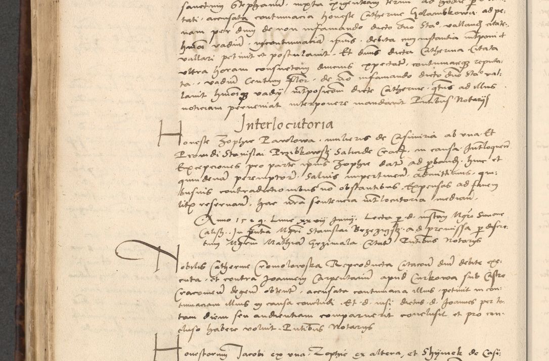 Zdjęcie nr 520 dla obiektu archiwalnego: INRI. Acta actorum, obligacionum et sentenciarum tam interlocutoriarum quam diffinitivarum coram reverendo patre ac egregio viro domino Jacobo Erciss[o]wski decretorum doctorem, canonico et officiali generali Cracoviensi ad annum Domini 1528, indicionem primam, pontificatus sanctissimi in Christo patris et domini domini Clementis divina probidendcia pape seprtimi, annum quintum, per Stanislaum de Mordi legalem consistorii notarium omine felici inchoantur