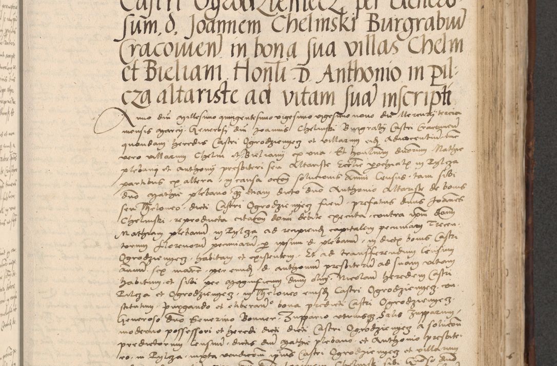 Zdjęcie nr 475 dla obiektu archiwalnego: INRI. Acta actorum, obligacionum et sentenciarum tam interlocutoriarum quam diffinitivarum coram reverendo patre ac egregio viro domino Jacobo Erciss[o]wski decretorum doctorem, canonico et officiali generali Cracoviensi ad annum Domini 1528, indicionem primam, pontificatus sanctissimi in Christo patris et domini domini Clementis divina probidendcia pape seprtimi, annum quintum, per Stanislaum de Mordi legalem consistorii notarium omine felici inchoantur