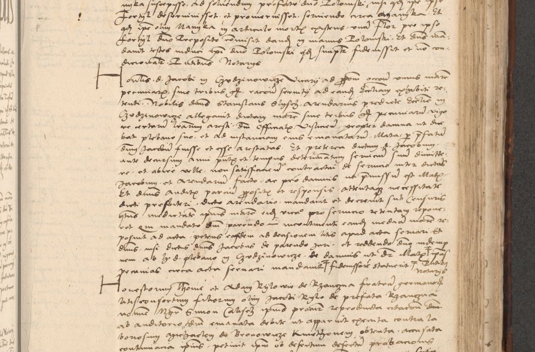 Zdjęcie nr 463 dla obiektu archiwalnego: INRI. Acta actorum, obligacionum et sentenciarum tam interlocutoriarum quam diffinitivarum coram reverendo patre ac egregio viro domino Jacobo Erciss[o]wski decretorum doctorem, canonico et officiali generali Cracoviensi ad annum Domini 1528, indicionem primam, pontificatus sanctissimi in Christo patris et domini domini Clementis divina probidendcia pape seprtimi, annum quintum, per Stanislaum de Mordi legalem consistorii notarium omine felici inchoantur