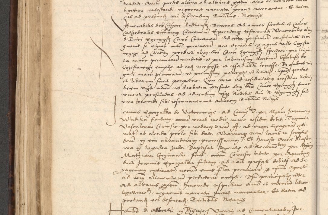 Zdjęcie nr 420 dla obiektu archiwalnego: INRI. Acta actorum, obligacionum et sentenciarum tam interlocutoriarum quam diffinitivarum coram reverendo patre ac egregio viro domino Jacobo Erciss[o]wski decretorum doctorem, canonico et officiali generali Cracoviensi ad annum Domini 1528, indicionem primam, pontificatus sanctissimi in Christo patris et domini domini Clementis divina probidendcia pape seprtimi, annum quintum, per Stanislaum de Mordi legalem consistorii notarium omine felici inchoantur