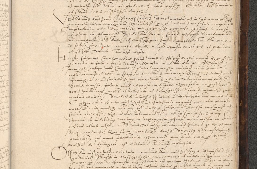 Zdjęcie nr 1063 dla obiektu archiwalnego: INRI. Acta actorum, obligacionum et sentenciarum tam interlocutoriarum quam diffinitivarum coram reverendo patre ac egregio viro domino Jacobo Erciss[o]wski decretorum doctorem, canonico et officiali generali Cracoviensi ad annum Domini 1528, indicionem primam, pontificatus sanctissimi in Christo patris et domini domini Clementis divina probidendcia pape seprtimi, annum quintum, per Stanislaum de Mordi legalem consistorii notarium omine felici inchoantur