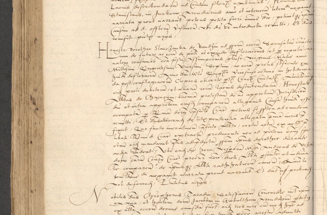 Zdjęcie nr 938 dla obiektu archiwalnego: INRI. Acta actorum, obligacionum et sentenciarum tam interlocutoriarum quam diffinitivarum coram reverendo patre ac egregio viro domino Jacobo Erciss[o]wski decretorum doctorem, canonico et officiali generali Cracoviensi ad annum Domini 1528, indicionem primam, pontificatus sanctissimi in Christo patris et domini domini Clementis divina probidendcia pape seprtimi, annum quintum, per Stanislaum de Mordi legalem consistorii notarium omine felici inchoantur
