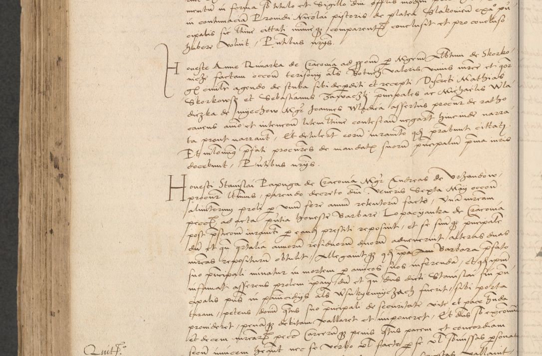 Zdjęcie nr 914 dla obiektu archiwalnego: INRI. Acta actorum, obligacionum et sentenciarum tam interlocutoriarum quam diffinitivarum coram reverendo patre ac egregio viro domino Jacobo Erciss[o]wski decretorum doctorem, canonico et officiali generali Cracoviensi ad annum Domini 1528, indicionem primam, pontificatus sanctissimi in Christo patris et domini domini Clementis divina probidendcia pape seprtimi, annum quintum, per Stanislaum de Mordi legalem consistorii notarium omine felici inchoantur