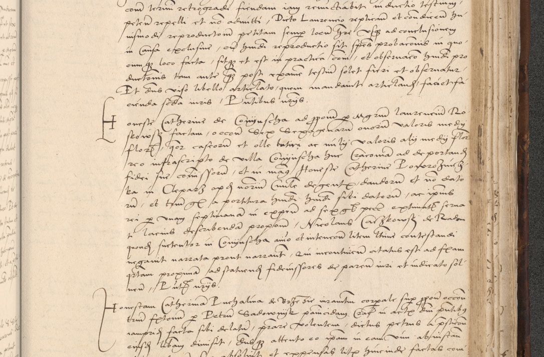 Zdjęcie nr 895 dla obiektu archiwalnego: INRI. Acta actorum, obligacionum et sentenciarum tam interlocutoriarum quam diffinitivarum coram reverendo patre ac egregio viro domino Jacobo Erciss[o]wski decretorum doctorem, canonico et officiali generali Cracoviensi ad annum Domini 1528, indicionem primam, pontificatus sanctissimi in Christo patris et domini domini Clementis divina probidendcia pape seprtimi, annum quintum, per Stanislaum de Mordi legalem consistorii notarium omine felici inchoantur