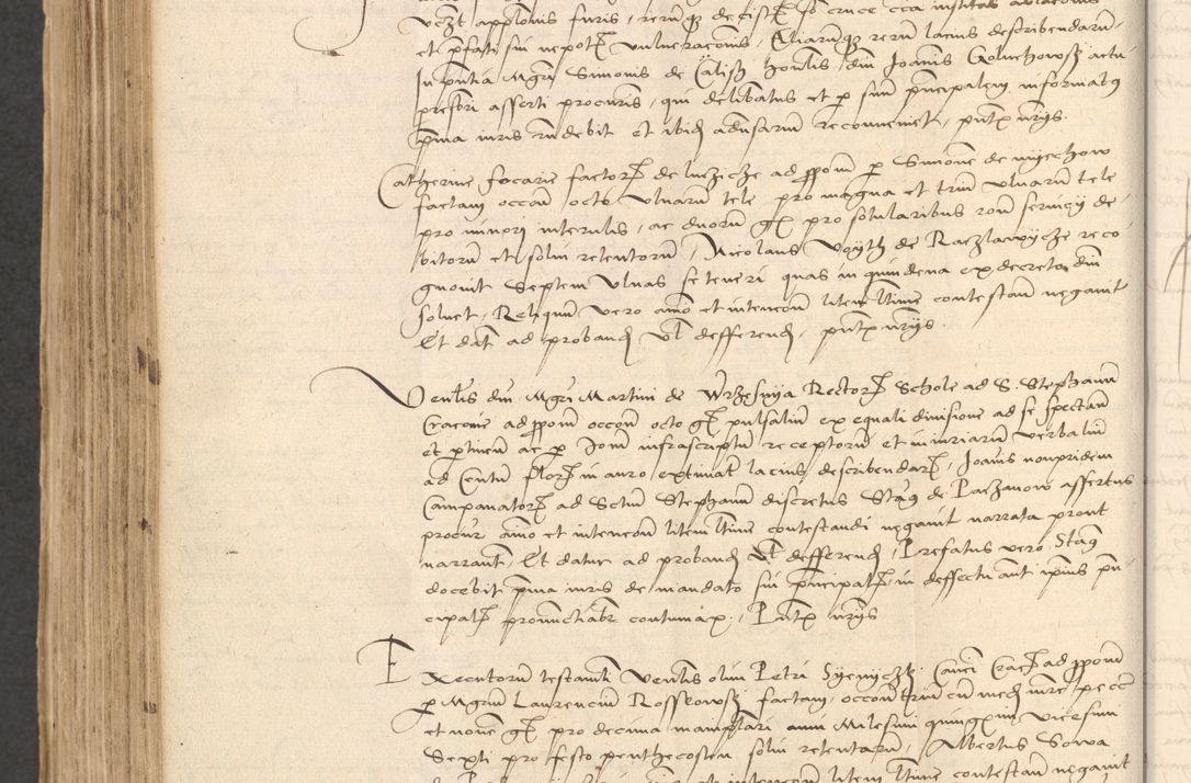 Zdjęcie nr 834 dla obiektu archiwalnego: INRI. Acta actorum, obligacionum et sentenciarum tam interlocutoriarum quam diffinitivarum coram reverendo patre ac egregio viro domino Jacobo Erciss[o]wski decretorum doctorem, canonico et officiali generali Cracoviensi ad annum Domini 1528, indicionem primam, pontificatus sanctissimi in Christo patris et domini domini Clementis divina probidendcia pape seprtimi, annum quintum, per Stanislaum de Mordi legalem consistorii notarium omine felici inchoantur