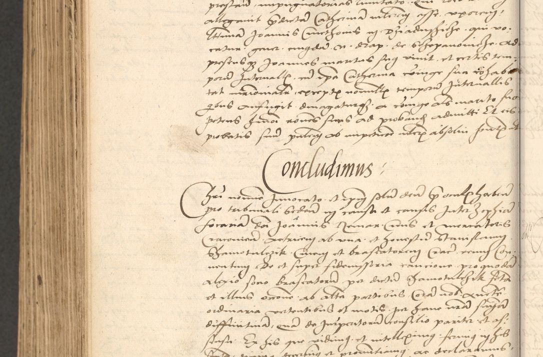 Zdjęcie nr 1030 dla obiektu archiwalnego: Acta actorum, obligacionum sententiarumque tam interlocutoriarum quam diffinitivarum coram reverendo domino Thoma Roschnowsky canonico et officiali Cracoviensi generali ad annum Domini 1534, indicione septima, pontificatus sanctissimi in Christo patris domini et domini Clementis pape septimi, anno ipsius undecimo vel alias, ut dicitur vacante sede apostolica feliciter continuantur