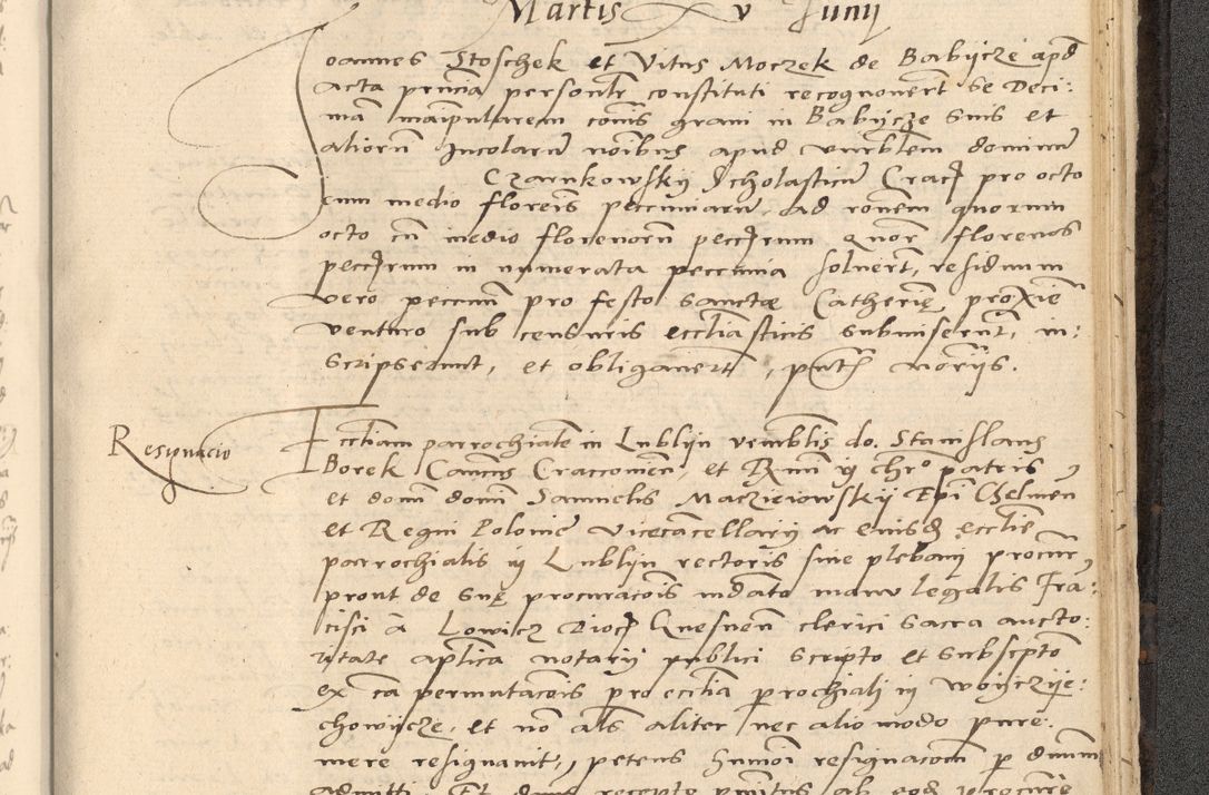 Zdjęcie nr 856 dla obiektu archiwalnego: Acta actorum causarum, sentenciarum et obligationum coram reverendo patre domino Thoma Roznowski canonico et reverendissimi in Christo patris et domini domini Patri Dei gratia Cracoviensis. Sabbato, 26 Octobris in ecclesiam suam solenniter recepti officialis generalis Cracoviensis dinita administratura, qua fungebatur post mortem reverendissimi olim felicis recordationis domini Joannis Choiecki episcopi Cracoviensis et Regni Polonie cancelarii anno presenti currenti videlicet 1538, die 11 Marcii Piotrcovie in comiciis celebratis circiter 23 horam defuncti sepulto corpore nona eiusdemque obsequiis X respective Aprilis peractis electo sub indictione XI, pontificatu vero sanctissimi in Christo patris et domini nostri domini Pauli divina providencia pape tercii foeliciter moderni, anno quarto, incepta felicibus auspiciis continuantur ordine processu infrascripto