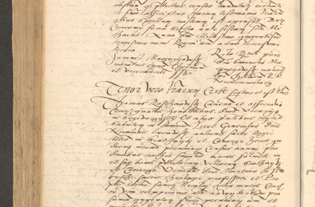 Zdjęcie nr 653 dla obiektu archiwalnego: Acta actorum causarum, sentenciarum et obligationum coram reverendo patre domino Thoma Roznowski canonico et reverendissimi in Christo patris et domini domini Patri Dei gratia Cracoviensis. Sabbato, 26 Octobris in ecclesiam suam solenniter recepti officialis generalis Cracoviensis dinita administratura, qua fungebatur post mortem reverendissimi olim felicis recordationis domini Joannis Choiecki episcopi Cracoviensis et Regni Polonie cancelarii anno presenti currenti videlicet 1538, die 11 Marcii Piotrcovie in comiciis celebratis circiter 23 horam defuncti sepulto corpore nona eiusdemque obsequiis X respective Aprilis peractis electo sub indictione XI, pontificatu vero sanctissimi in Christo patris et domini nostri domini Pauli divina providencia pape tercii foeliciter moderni, anno quarto, incepta felicibus auspiciis continuantur ordine processu infrascripto