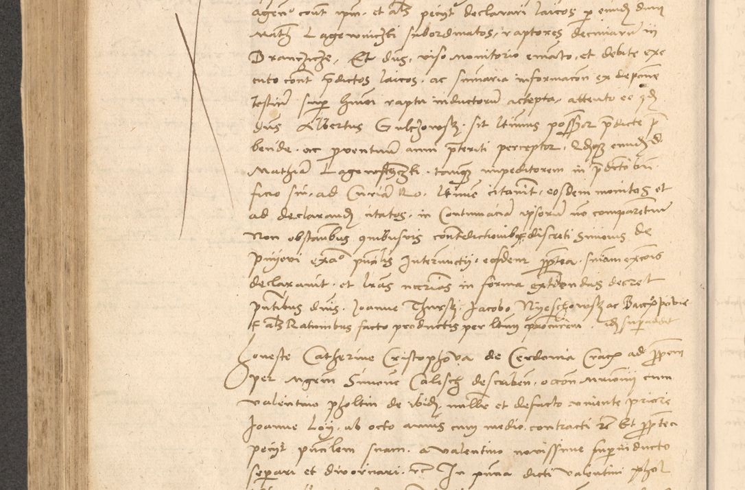 Zdjęcie nr 511 dla obiektu archiwalnego: Acta actorum causarum, sentenciarum et obligationum coram reverendo patre domino Thoma Roznowski canonico et reverendissimi in Christo patris et domini domini Patri Dei gratia Cracoviensis. Sabbato, 26 Octobris in ecclesiam suam solenniter recepti officialis generalis Cracoviensis dinita administratura, qua fungebatur post mortem reverendissimi olim felicis recordationis domini Joannis Choiecki episcopi Cracoviensis et Regni Polonie cancelarii anno presenti currenti videlicet 1538, die 11 Marcii Piotrcovie in comiciis celebratis circiter 23 horam defuncti sepulto corpore nona eiusdemque obsequiis X respective Aprilis peractis electo sub indictione XI, pontificatu vero sanctissimi in Christo patris et domini nostri domini Pauli divina providencia pape tercii foeliciter moderni, anno quarto, incepta felicibus auspiciis continuantur ordine processu infrascripto