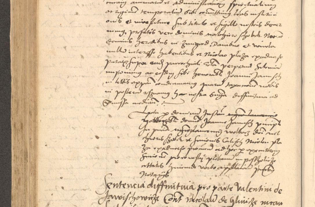Zdjęcie nr 483 dla obiektu archiwalnego: Acta actorum causarum, sentenciarum et obligationum coram reverendo patre domino Thoma Roznowski canonico et reverendissimi in Christo patris et domini domini Patri Dei gratia Cracoviensis. Sabbato, 26 Octobris in ecclesiam suam solenniter recepti officialis generalis Cracoviensis dinita administratura, qua fungebatur post mortem reverendissimi olim felicis recordationis domini Joannis Choiecki episcopi Cracoviensis et Regni Polonie cancelarii anno presenti currenti videlicet 1538, die 11 Marcii Piotrcovie in comiciis celebratis circiter 23 horam defuncti sepulto corpore nona eiusdemque obsequiis X respective Aprilis peractis electo sub indictione XI, pontificatu vero sanctissimi in Christo patris et domini nostri domini Pauli divina providencia pape tercii foeliciter moderni, anno quarto, incepta felicibus auspiciis continuantur ordine processu infrascripto