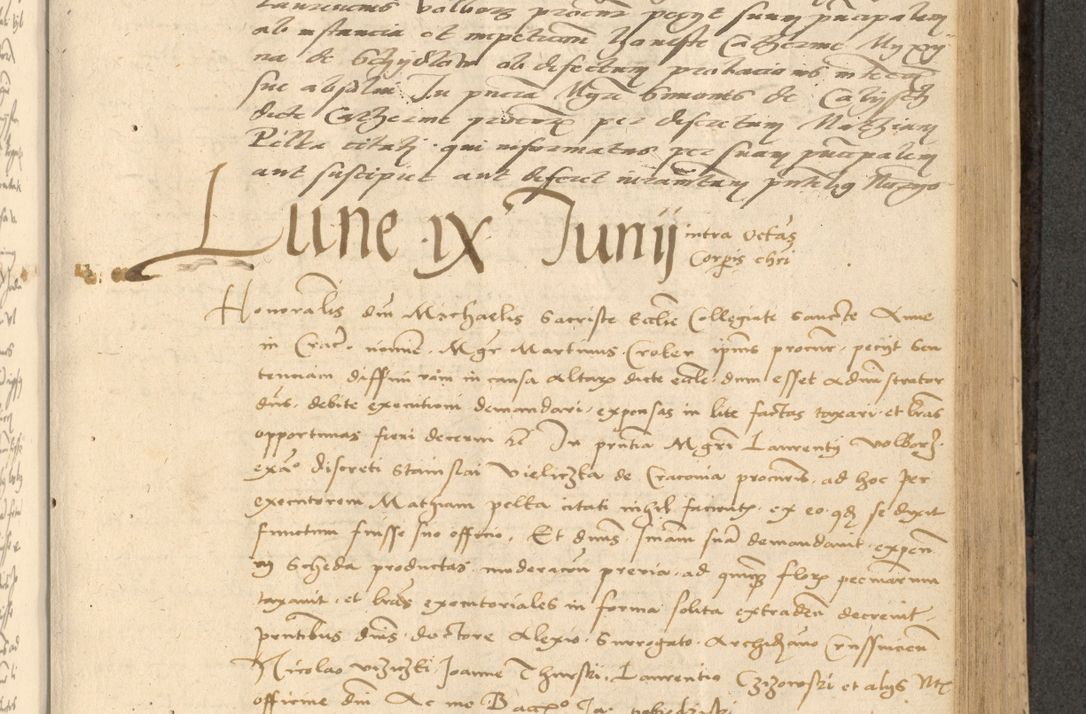 Zdjęcie nr 398 dla obiektu archiwalnego: Acta actorum causarum, sentenciarum et obligationum coram reverendo patre domino Thoma Roznowski canonico et reverendissimi in Christo patris et domini domini Patri Dei gratia Cracoviensis. Sabbato, 26 Octobris in ecclesiam suam solenniter recepti officialis generalis Cracoviensis dinita administratura, qua fungebatur post mortem reverendissimi olim felicis recordationis domini Joannis Choiecki episcopi Cracoviensis et Regni Polonie cancelarii anno presenti currenti videlicet 1538, die 11 Marcii Piotrcovie in comiciis celebratis circiter 23 horam defuncti sepulto corpore nona eiusdemque obsequiis X respective Aprilis peractis electo sub indictione XI, pontificatu vero sanctissimi in Christo patris et domini nostri domini Pauli divina providencia pape tercii foeliciter moderni, anno quarto, incepta felicibus auspiciis continuantur ordine processu infrascripto