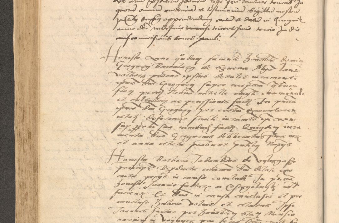 Zdjęcie nr 339 dla obiektu archiwalnego: Acta actorum causarum, sentenciarum et obligationum coram reverendo patre domino Thoma Roznowski canonico et reverendissimi in Christo patris et domini domini Patri Dei gratia Cracoviensis. Sabbato, 26 Octobris in ecclesiam suam solenniter recepti officialis generalis Cracoviensis dinita administratura, qua fungebatur post mortem reverendissimi olim felicis recordationis domini Joannis Choiecki episcopi Cracoviensis et Regni Polonie cancelarii anno presenti currenti videlicet 1538, die 11 Marcii Piotrcovie in comiciis celebratis circiter 23 horam defuncti sepulto corpore nona eiusdemque obsequiis X respective Aprilis peractis electo sub indictione XI, pontificatu vero sanctissimi in Christo patris et domini nostri domini Pauli divina providencia pape tercii foeliciter moderni, anno quarto, incepta felicibus auspiciis continuantur ordine processu infrascripto