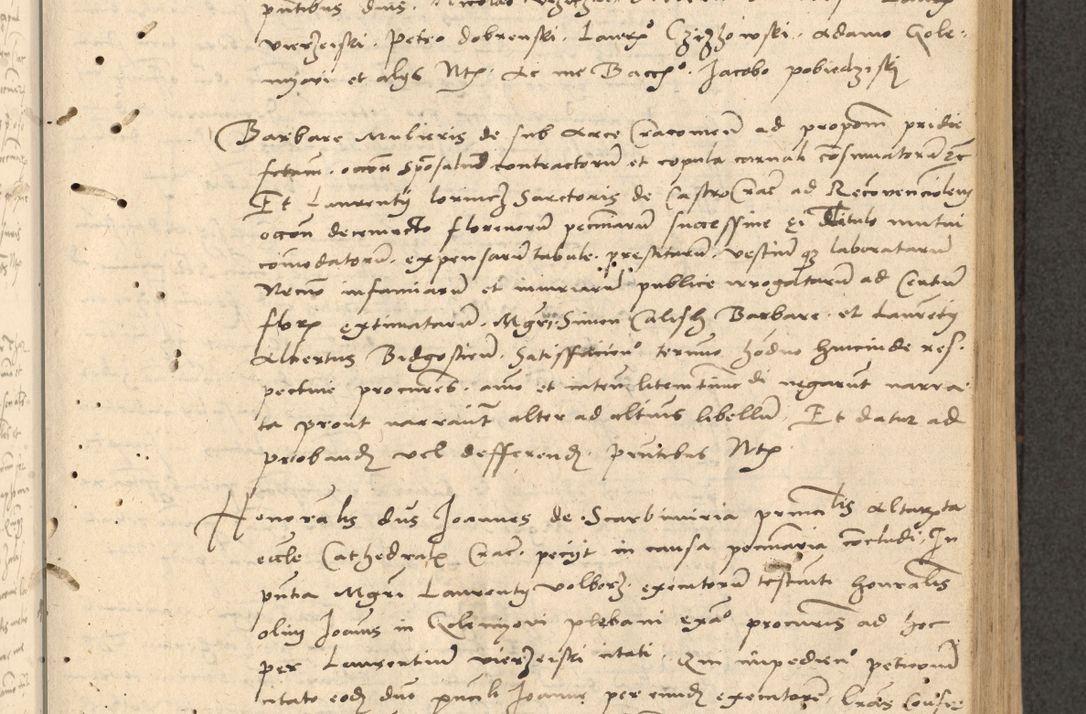 Zdjęcie nr 94 dla obiektu archiwalnego: Acta actorum causarum, sentenciarum et obligationum coram reverendo patre domino Thoma Roznowski canonico et reverendissimi in Christo patris et domini domini Patri Dei gratia Cracoviensis. Sabbato, 26 Octobris in ecclesiam suam solenniter recepti officialis generalis Cracoviensis dinita administratura, qua fungebatur post mortem reverendissimi olim felicis recordationis domini Joannis Choiecki episcopi Cracoviensis et Regni Polonie cancelarii anno presenti currenti videlicet 1538, die 11 Marcii Piotrcovie in comiciis celebratis circiter 23 horam defuncti sepulto corpore nona eiusdemque obsequiis X respective Aprilis peractis electo sub indictione XI, pontificatu vero sanctissimi in Christo patris et domini nostri domini Pauli divina providencia pape tercii foeliciter moderni, anno quarto, incepta felicibus auspiciis continuantur ordine processu infrascripto