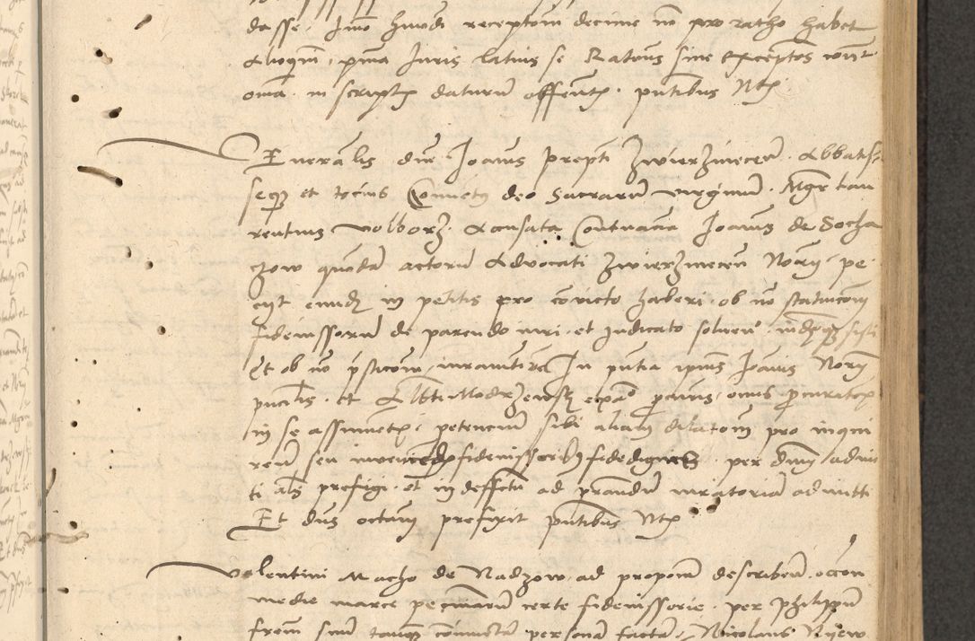 Zdjęcie nr 76 dla obiektu archiwalnego: Acta actorum causarum, sentenciarum et obligationum coram reverendo patre domino Thoma Roznowski canonico et reverendissimi in Christo patris et domini domini Patri Dei gratia Cracoviensis. Sabbato, 26 Octobris in ecclesiam suam solenniter recepti officialis generalis Cracoviensis dinita administratura, qua fungebatur post mortem reverendissimi olim felicis recordationis domini Joannis Choiecki episcopi Cracoviensis et Regni Polonie cancelarii anno presenti currenti videlicet 1538, die 11 Marcii Piotrcovie in comiciis celebratis circiter 23 horam defuncti sepulto corpore nona eiusdemque obsequiis X respective Aprilis peractis electo sub indictione XI, pontificatu vero sanctissimi in Christo patris et domini nostri domini Pauli divina providencia pape tercii foeliciter moderni, anno quarto, incepta felicibus auspiciis continuantur ordine processu infrascripto