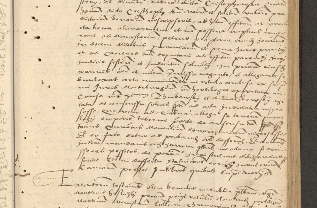 Zdjęcie nr 66 dla obiektu archiwalnego: Acta actorum causarum, sentenciarum et obligationum coram reverendo patre domino Thoma Roznowski canonico et reverendissimi in Christo patris et domini domini Patri Dei gratia Cracoviensis. Sabbato, 26 Octobris in ecclesiam suam solenniter recepti officialis generalis Cracoviensis dinita administratura, qua fungebatur post mortem reverendissimi olim felicis recordationis domini Joannis Choiecki episcopi Cracoviensis et Regni Polonie cancelarii anno presenti currenti videlicet 1538, die 11 Marcii Piotrcovie in comiciis celebratis circiter 23 horam defuncti sepulto corpore nona eiusdemque obsequiis X respective Aprilis peractis electo sub indictione XI, pontificatu vero sanctissimi in Christo patris et domini nostri domini Pauli divina providencia pape tercii foeliciter moderni, anno quarto, incepta felicibus auspiciis continuantur ordine processu infrascripto