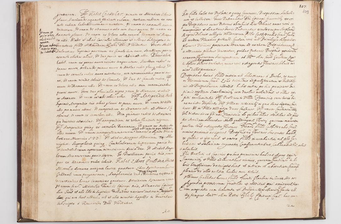 Zdjęcie nr 116 dla obiektu archiwalnego: Acta visitationis exterioris decanatus Skavinensis, Novi Montis, Oswencimensis, Zatoriensis, ad archidiaconatum Cracoviensem, prothonotarium apostolicum in a. D. 1617 authoritate ordinaria factae sub felicibus auspiciis R. D. Martini Szyszkowski, episcopi Cracobiensis, ducis Severiensis. Visitatio ecclesiae Collegiate Skarbimiriensis die 9 mesis Decembris anni 1617 ex speciali commissione Episcopi ordinarii facta kk. 106 - 110. Visitatio decanatus Wielicensis a. D. 1618 per R. D. Joannem Foxium, archidiaconum Cracoviensem