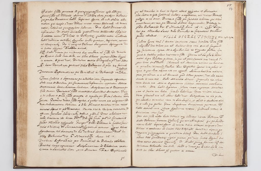 Zdjęcie nr 94 dla obiektu archiwalnego: Acta visitationis exterioris decanatus Skavinensis, Novi Montis, Oswencimensis, Zatoriensis, ad archidiaconatum Cracoviensem, prothonotarium apostolicum in a. D. 1617 authoritate ordinaria factae sub felicibus auspiciis R. D. Martini Szyszkowski, episcopi Cracobiensis, ducis Severiensis. Visitatio ecclesiae Collegiate Skarbimiriensis die 9 mesis Decembris anni 1617 ex speciali commissione Episcopi ordinarii facta kk. 106 - 110. Visitatio decanatus Wielicensis a. D. 1618 per R. D. Joannem Foxium, archidiaconum Cracoviensem