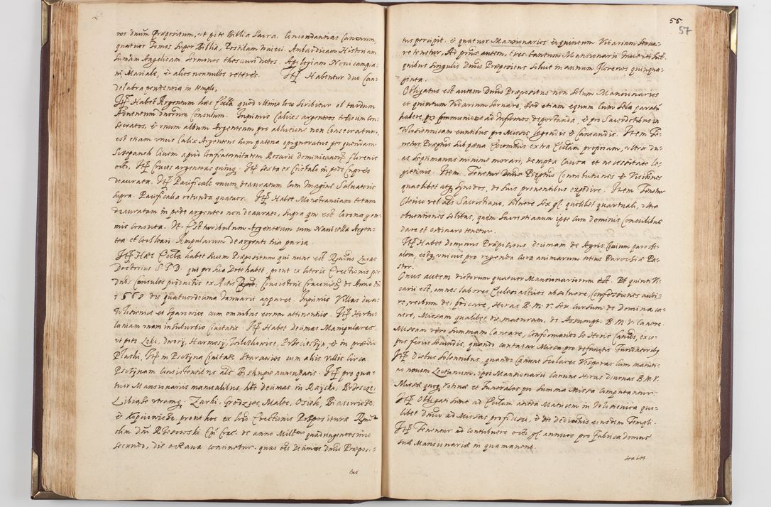 Zdjęcie nr 63 dla obiektu archiwalnego: Acta visitationis exterioris decanatus Skavinensis, Novi Montis, Oswencimensis, Zatoriensis, ad archidiaconatum Cracoviensem, prothonotarium apostolicum in a. D. 1617 authoritate ordinaria factae sub felicibus auspiciis R. D. Martini Szyszkowski, episcopi Cracobiensis, ducis Severiensis. Visitatio ecclesiae Collegiate Skarbimiriensis die 9 mesis Decembris anni 1617 ex speciali commissione Episcopi ordinarii facta kk. 106 - 110. Visitatio decanatus Wielicensis a. D. 1618 per R. D. Joannem Foxium, archidiaconum Cracoviensem