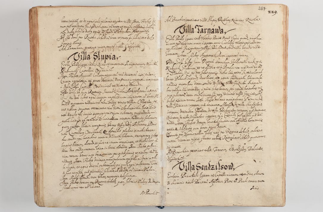 Zdjęcie nr 279 dla obiektu archiwalnego: Compendium actorum visitationis exterioris ecclesiarum existentium in et sub decanatu Pilsnensi, Mielecensi, Ropczicensi, Biecensi, Jaslensi et Żmigrodensi, ad archidiaconatum Sandecensem pertinentium, per R. D. Christophorum Kazimirski, praepositum Tarnoviensem mandato Illustrissimi et Reverendissimi Domini Georgii S. R. E. Cardinalis praesbiteri Radziwiłł nuncupati, episcopatus Cracoviensis administratoris perpetui, in Olyka et Nieswierz ducis a. D. 1595 factae