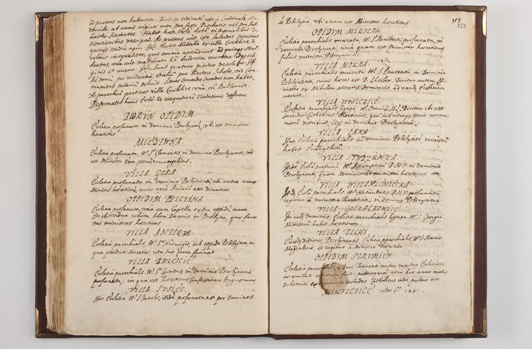 Zdjęcie nr 166 dla obiektu archiwalnego: Acta visitationis exterioris decanatuum: Pacanoviensis, Kijensis, Sokoliensis, Androwiensis, Wrocimoviensis, Proszoviensis, Vitoviensis et Bythomiensis, ad archidiaconatum Cracoviensem pertinentium in anno 1618 factae.