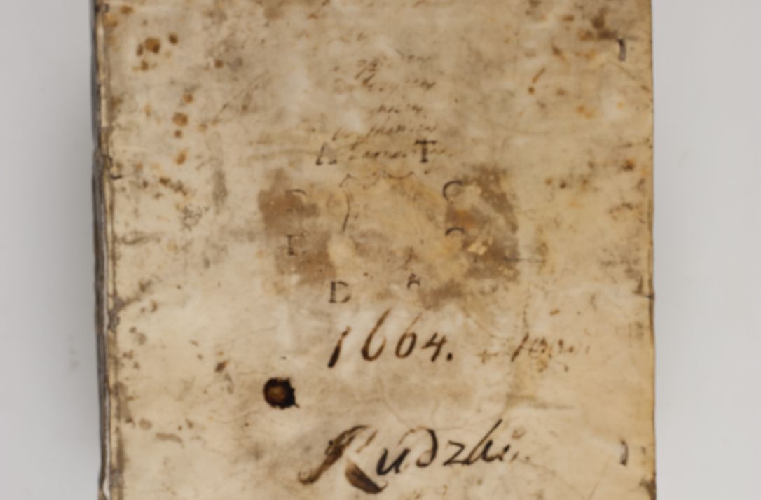 Zdjęcie nr 1 dla obiektu archiwalnego: Acta visitationis per me Alexandrum Mathiam Rudzki Commissarium ad hoc nunus in dusbus decanatibus Lipnicensis et Voynicensis 