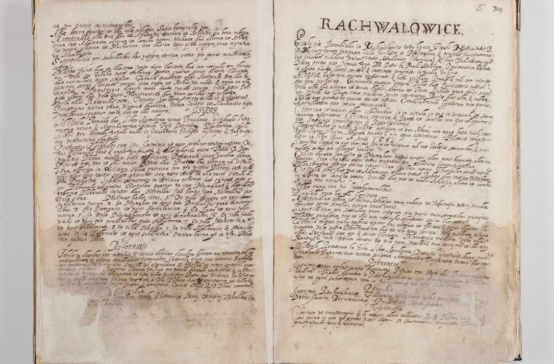 Zdjęcie nr 8 dla obiektu archiwalnego: Acta visitationis exterioris decanatus Witoviensis, Opatovecensis, Skavinensis, Zatoriensis, Kiiensis, Oswencimensis, Wolbromensis, Skalensis, Pacanoviensis et Sokoliensis authoritate R. D. Petri Tylicki, episcopi Cracoviensis per R. D. Rochum Zardecki, praepositum et officialem Tarnoviensem et Sebastianum Nucerium, s. Theologiae doctorem, canonicum Scarbimiriensem a. D. 1610 facta. Pag. 255 - 264 visitatio ecclesiae parochialis in Szydłowiec ex anno 1614