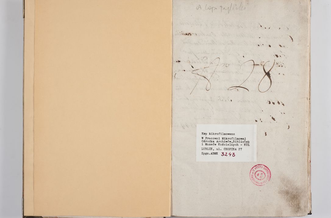 Zdjęcie nr 5 dla obiektu archiwalnego: Acta visitationis exterioris decanatus Witoviensis, Opatovecensis, Skavinensis, Zatoriensis, Kiiensis, Oswencimensis, Wolbromensis, Skalensis, Pacanoviensis et Sokoliensis authoritate R. D. Petri Tylicki, episcopi Cracoviensis per R. D. Rochum Zardecki, praepositum et officialem Tarnoviensem et Sebastianum Nucerium, s. Theologiae doctorem, canonicum Scarbimiriensem a. D. 1610 facta. Pag. 255 - 264 visitatio ecclesiae parochialis in Szydłowiec ex anno 1614