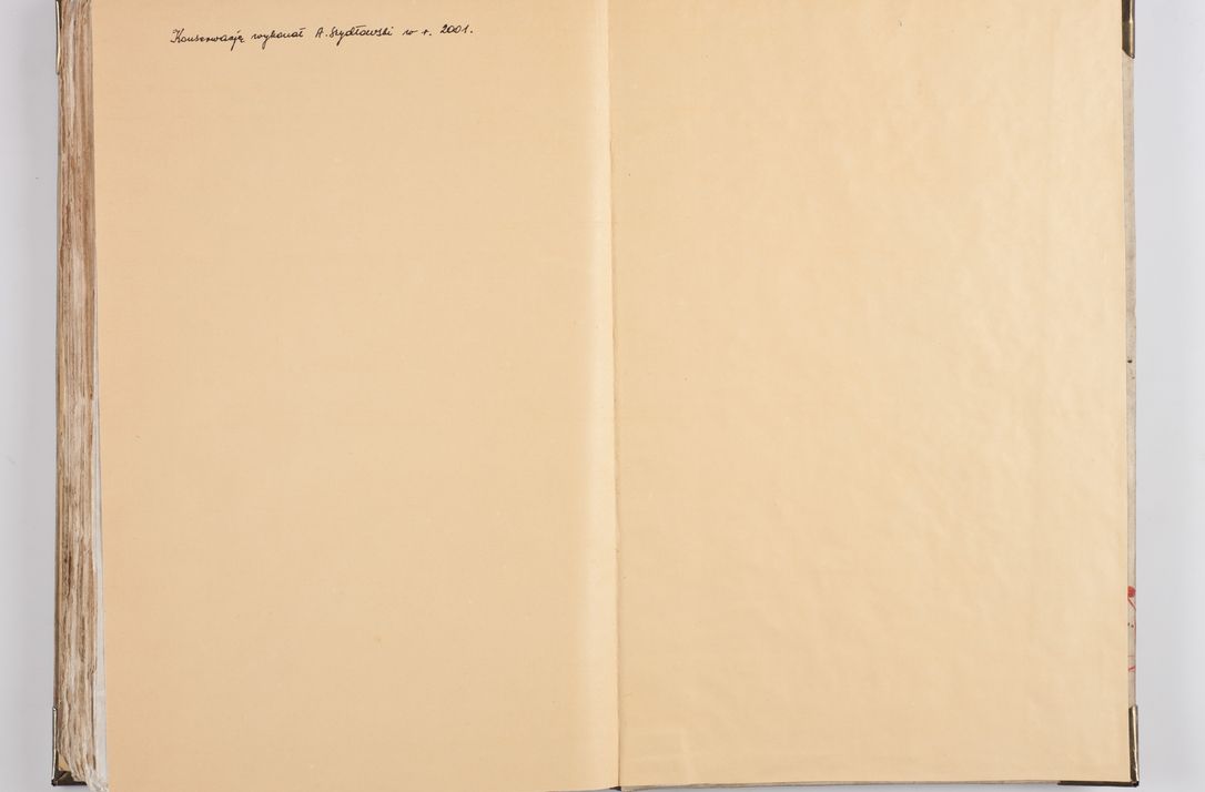 Zdjęcie nr 143 dla obiektu archiwalnego: Acta visitationis exterioris decanatus Witoviensis, Opatovecensis, Skavinensis, Zatoriensis, Kiiensis, Oswencimensis, Wolbromensis, Skalensis, Pacanoviensis et Sokoliensis authoritate R. D. Petri Tylicki, episcopi Cracoviensis per R. D. Rochum Zardecki, praepositum et officialem Tarnoviensem et Sebastianum Nucerium, s. Theologiae doctorem, canonicum Scarbimiriensem a. D. 1610 facta. Pag. 255 - 264 visitatio ecclesiae parochialis in Szydłowiec ex anno 1614