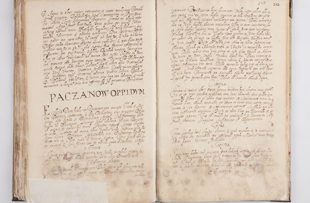 Zdjęcie nr 112 dla obiektu archiwalnego: Acta visitationis exterioris decanatus Witoviensis, Opatovecensis, Skavinensis, Zatoriensis, Kiiensis, Oswencimensis, Wolbromensis, Skalensis, Pacanoviensis et Sokoliensis authoritate R. D. Petri Tylicki, episcopi Cracoviensis per R. D. Rochum Zardecki, praepositum et officialem Tarnoviensem et Sebastianum Nucerium, s. Theologiae doctorem, canonicum Scarbimiriensem a. D. 1610 facta. Pag. 255 - 264 visitatio ecclesiae parochialis in Szydłowiec ex anno 1614