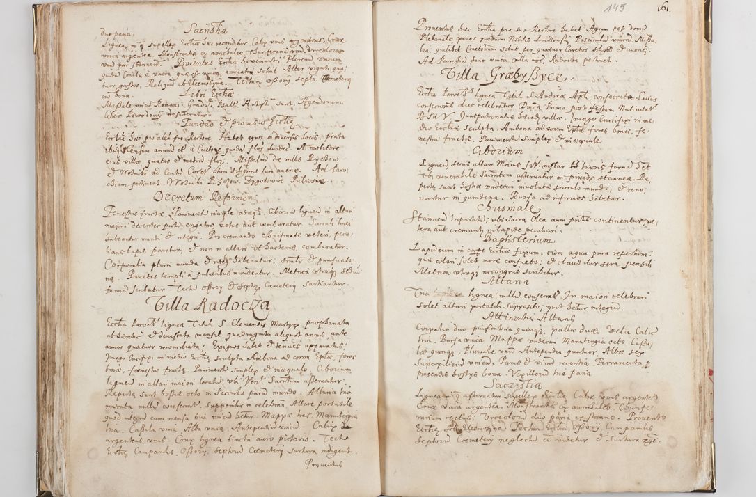 Zdjęcie nr 79 dla obiektu archiwalnego: Acta visitationis exterioris decanatus Witoviensis, Opatovecensis, Skavinensis, Zatoriensis, Kiiensis, Oswencimensis, Wolbromensis, Skalensis, Pacanoviensis et Sokoliensis authoritate R. D. Petri Tylicki, episcopi Cracoviensis per R. D. Rochum Zardecki, praepositum et officialem Tarnoviensem et Sebastianum Nucerium, s. Theologiae doctorem, canonicum Scarbimiriensem a. D. 1610 facta. Pag. 255 - 264 visitatio ecclesiae parochialis in Szydłowiec ex anno 1614