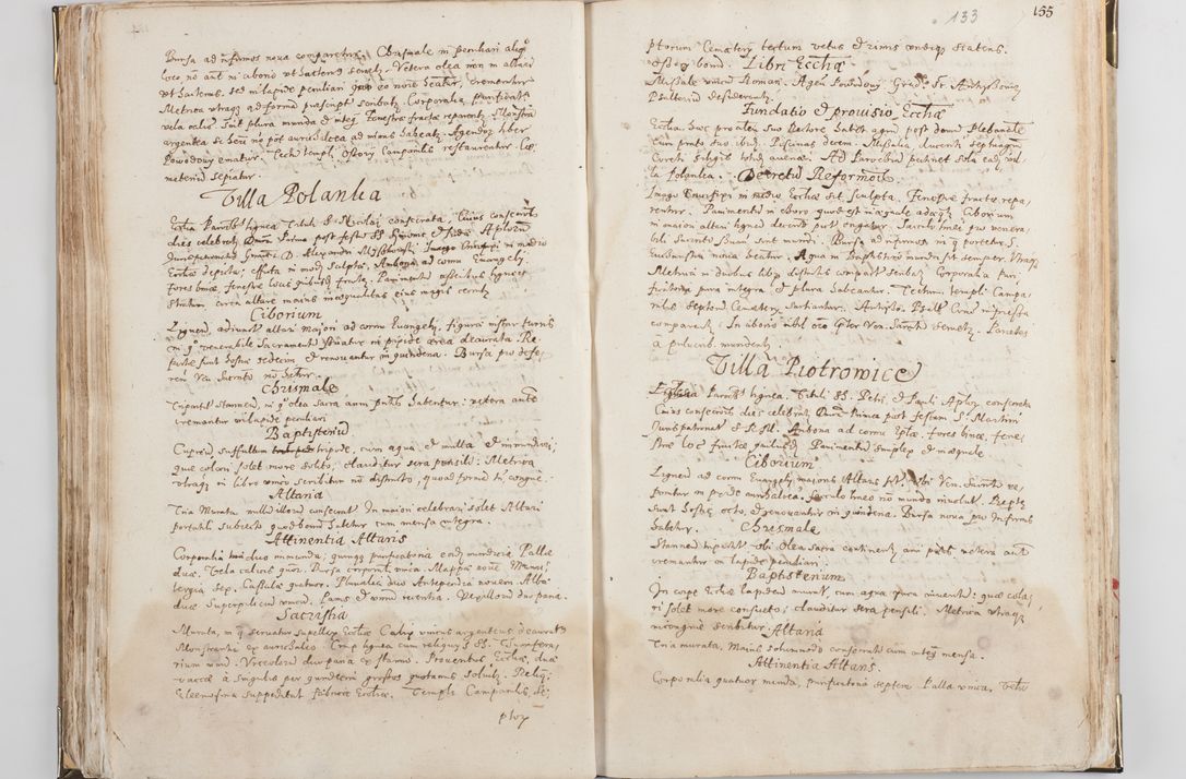 Zdjęcie nr 72 dla obiektu archiwalnego: Acta visitationis exterioris decanatus Witoviensis, Opatovecensis, Skavinensis, Zatoriensis, Kiiensis, Oswencimensis, Wolbromensis, Skalensis, Pacanoviensis et Sokoliensis authoritate R. D. Petri Tylicki, episcopi Cracoviensis per R. D. Rochum Zardecki, praepositum et officialem Tarnoviensem et Sebastianum Nucerium, s. Theologiae doctorem, canonicum Scarbimiriensem a. D. 1610 facta. Pag. 255 - 264 visitatio ecclesiae parochialis in Szydłowiec ex anno 1614