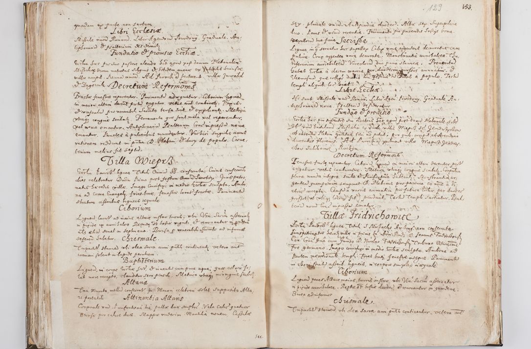 Zdjęcie nr 70 dla obiektu archiwalnego: Acta visitationis exterioris decanatus Witoviensis, Opatovecensis, Skavinensis, Zatoriensis, Kiiensis, Oswencimensis, Wolbromensis, Skalensis, Pacanoviensis et Sokoliensis authoritate R. D. Petri Tylicki, episcopi Cracoviensis per R. D. Rochum Zardecki, praepositum et officialem Tarnoviensem et Sebastianum Nucerium, s. Theologiae doctorem, canonicum Scarbimiriensem a. D. 1610 facta. Pag. 255 - 264 visitatio ecclesiae parochialis in Szydłowiec ex anno 1614