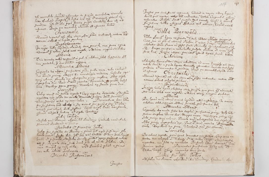 Zdjęcie nr 64 dla obiektu archiwalnego: Acta visitationis exterioris decanatus Witoviensis, Opatovecensis, Skavinensis, Zatoriensis, Kiiensis, Oswencimensis, Wolbromensis, Skalensis, Pacanoviensis et Sokoliensis authoritate R. D. Petri Tylicki, episcopi Cracoviensis per R. D. Rochum Zardecki, praepositum et officialem Tarnoviensem et Sebastianum Nucerium, s. Theologiae doctorem, canonicum Scarbimiriensem a. D. 1610 facta. Pag. 255 - 264 visitatio ecclesiae parochialis in Szydłowiec ex anno 1614