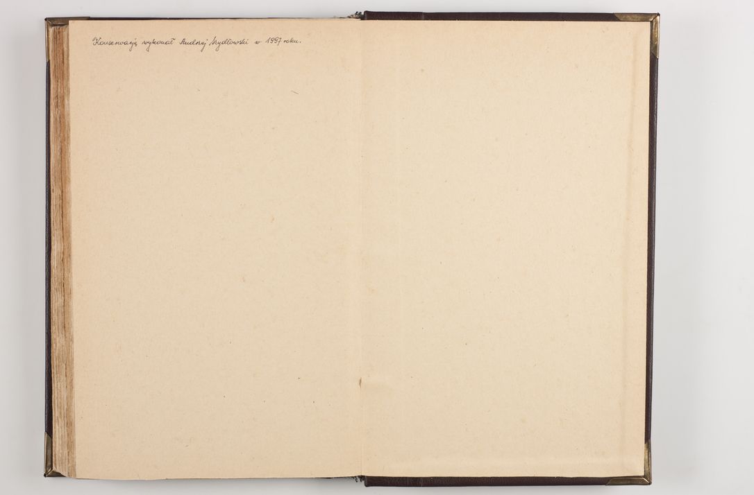 Zdjęcie nr 152 dla obiektu archiwalnego: Liber visitationum decanatus Dobczycensis a perillri ac reverendissimo Domino Nicolao Oborski Dei et Apostolice Sedis Gratia Episcopo Laodicensis Suffraganeo, Archidiacono, Vicario in Spiritualibus et Officiali Generali Cracoviensi 