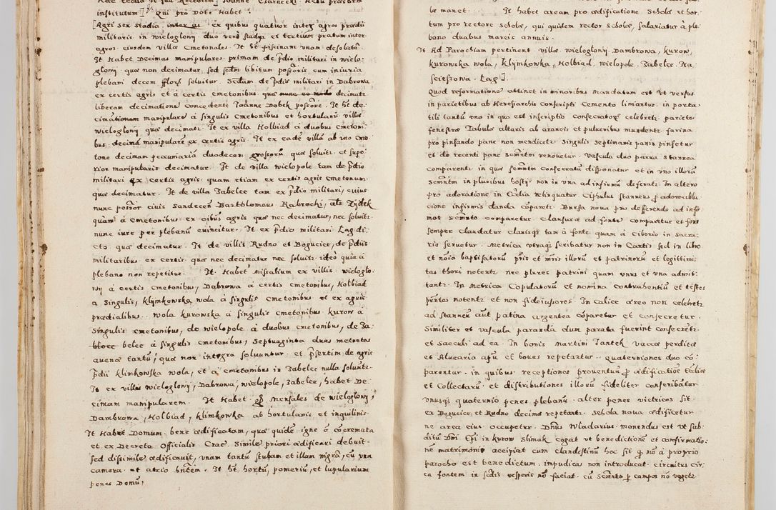 Zdjęcie nr 47 dla obiektu archiwalnego: Acta visitationis exterioris decanatuum Boboviensis, Sandecensis, Novi Fori ad Archidiaconatum Sandecensem pertinentium. Per venerabilem Christophorum Cazimirski praepositum Tarnoviensis ex comissione Illustrissimi Principis et Domini Domini Georgii Divina Miseratione S. R. Eccliae Tituli S. Sixti. Card. Praesbyteri Radziwił nuncupati Episcopatus Cracoviensis et Ducatus Severien administratoris perpertui in Olica et Nieswierz Ducis Anno Domini M.D.XC Sexto Pontificus SS Domini Domini Nostri Clementis Octavi Papae Anno in dictiae nona facta seu expedita