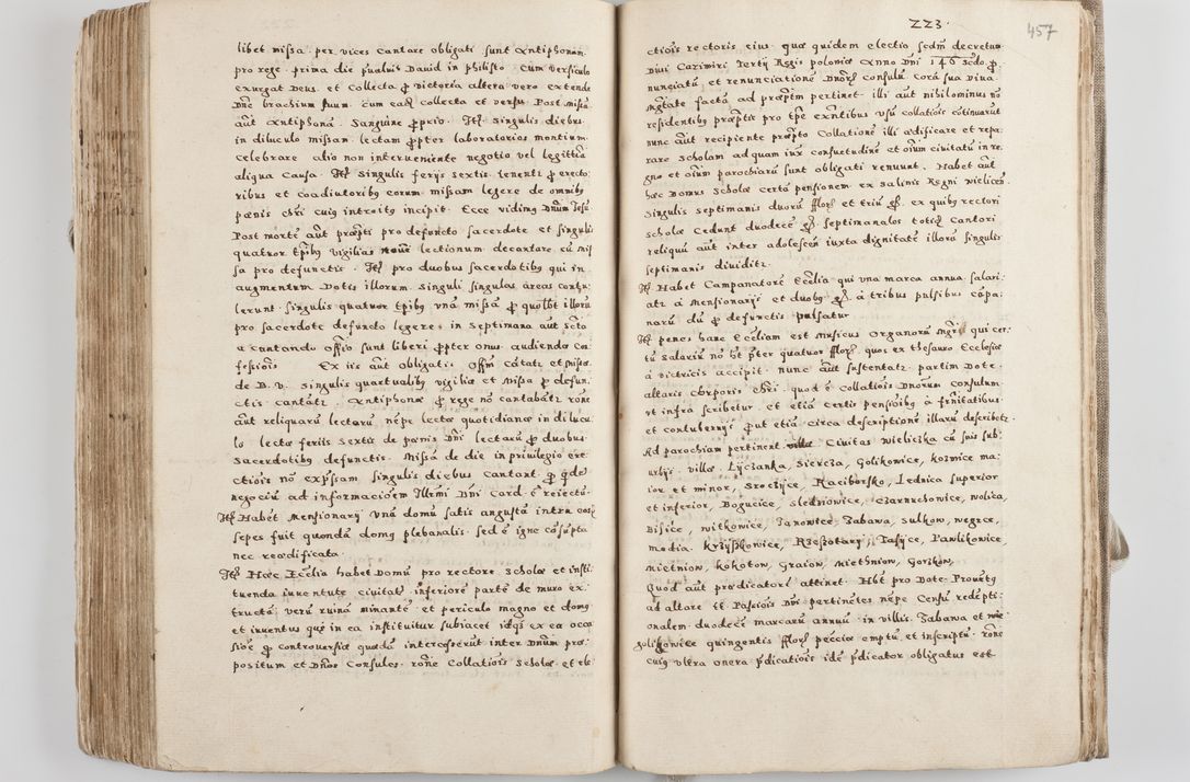 Zdjęcie nr 244 dla obiektu archiwalnego: Acta visitationis exterioris decanatuum Tarnoviensis, Dobcicensis, Woynicensis, Opatowiensis, Lypnicensis et Wielicensis ad Archidiaconatum Cracoviensis pertinentium per venerabilem Christophorum Cazimirski Praepositum Tarnoviensis mandato Illustrissimi Principis et Domini Domini Georgini Divina Miseratione S. R. Ecclessia Tituli S. Sixti Card. Praesbyteri Rzadziwł nuncupati Episcopatus Cracoviensis et Ducatus Severiensis administratoris perpetui in Olica et Neswiesz Ducis et ex commissione admodum Rndi. Dni. D. Stanislai Crasinski Archidiaconi in spiritualibus vicarii et generalis officialis Cracoviensis etc. etc.