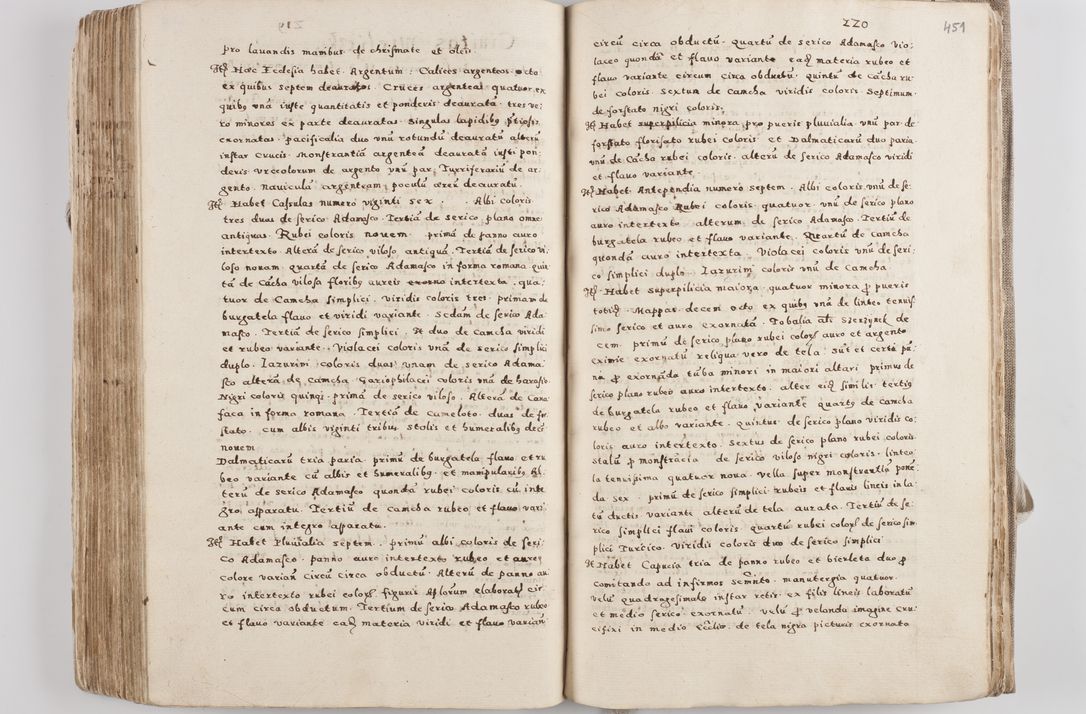 Zdjęcie nr 241 dla obiektu archiwalnego: Acta visitationis exterioris decanatuum Tarnoviensis, Dobcicensis, Woynicensis, Opatowiensis, Lypnicensis et Wielicensis ad Archidiaconatum Cracoviensis pertinentium per venerabilem Christophorum Cazimirski Praepositum Tarnoviensis mandato Illustrissimi Principis et Domini Domini Georgini Divina Miseratione S. R. Ecclessia Tituli S. Sixti Card. Praesbyteri Rzadziwł nuncupati Episcopatus Cracoviensis et Ducatus Severiensis administratoris perpetui in Olica et Neswiesz Ducis et ex commissione admodum Rndi. Dni. D. Stanislai Crasinski Archidiaconi in spiritualibus vicarii et generalis officialis Cracoviensis etc. etc.