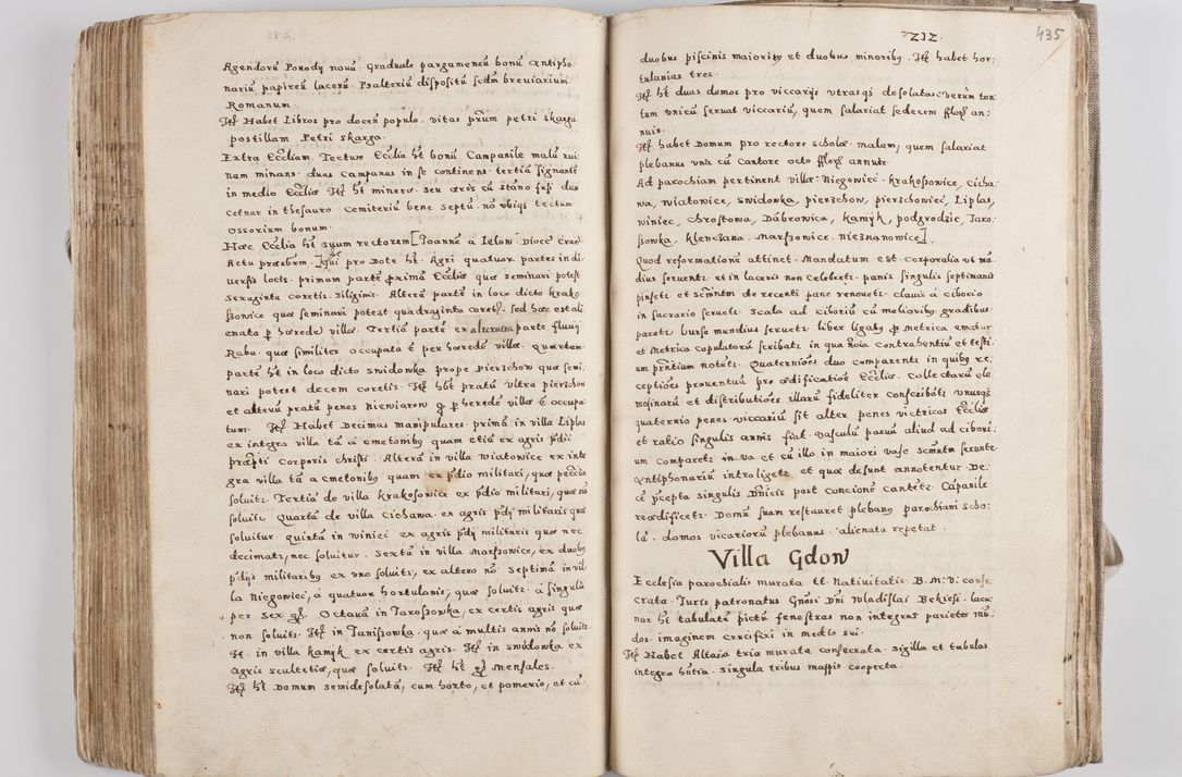 Zdjęcie nr 233 dla obiektu archiwalnego: Acta visitationis exterioris decanatuum Tarnoviensis, Dobcicensis, Woynicensis, Opatowiensis, Lypnicensis et Wielicensis ad Archidiaconatum Cracoviensis pertinentium per venerabilem Christophorum Cazimirski Praepositum Tarnoviensis mandato Illustrissimi Principis et Domini Domini Georgini Divina Miseratione S. R. Ecclessia Tituli S. Sixti Card. Praesbyteri Rzadziwł nuncupati Episcopatus Cracoviensis et Ducatus Severiensis administratoris perpetui in Olica et Neswiesz Ducis et ex commissione admodum Rndi. Dni. D. Stanislai Crasinski Archidiaconi in spiritualibus vicarii et generalis officialis Cracoviensis etc. etc.