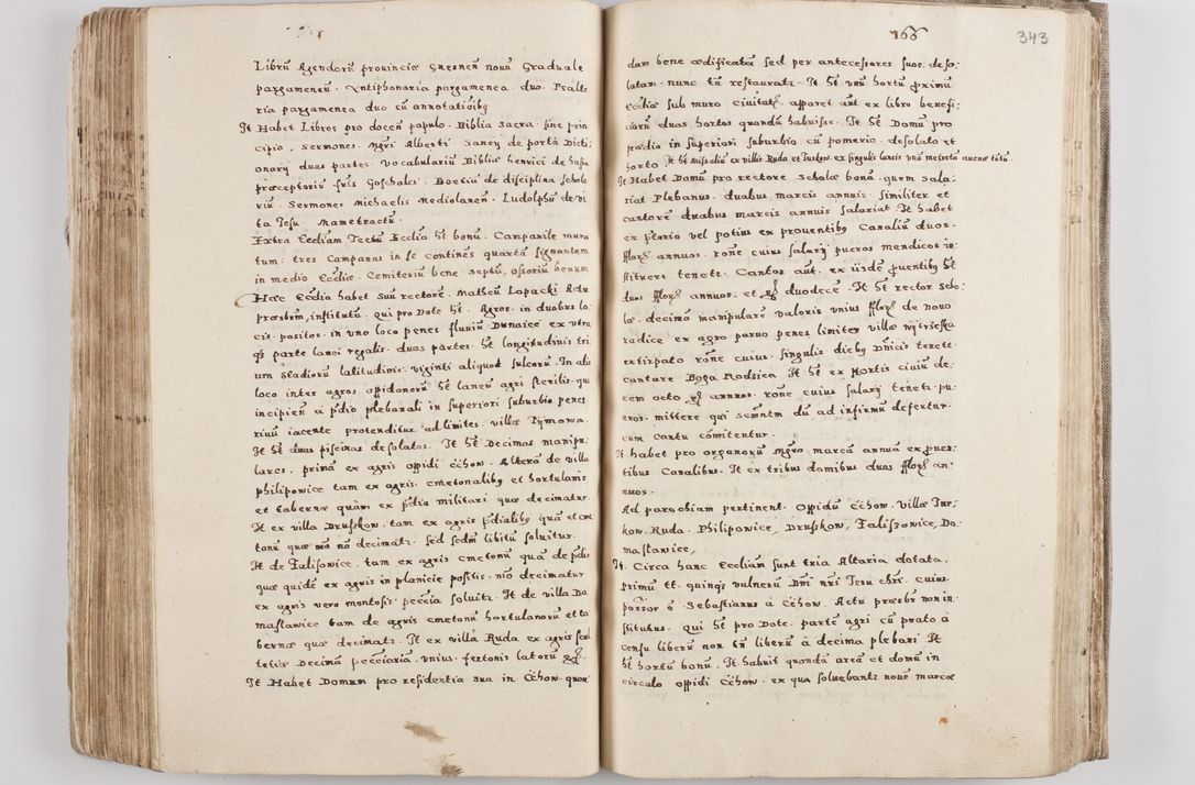 Zdjęcie nr 187 dla obiektu archiwalnego: Acta visitationis exterioris decanatuum Tarnoviensis, Dobcicensis, Woynicensis, Opatowiensis, Lypnicensis et Wielicensis ad Archidiaconatum Cracoviensis pertinentium per venerabilem Christophorum Cazimirski Praepositum Tarnoviensis mandato Illustrissimi Principis et Domini Domini Georgini Divina Miseratione S. R. Ecclessia Tituli S. Sixti Card. Praesbyteri Rzadziwł nuncupati Episcopatus Cracoviensis et Ducatus Severiensis administratoris perpetui in Olica et Neswiesz Ducis et ex commissione admodum Rndi. Dni. D. Stanislai Crasinski Archidiaconi in spiritualibus vicarii et generalis officialis Cracoviensis etc. etc.